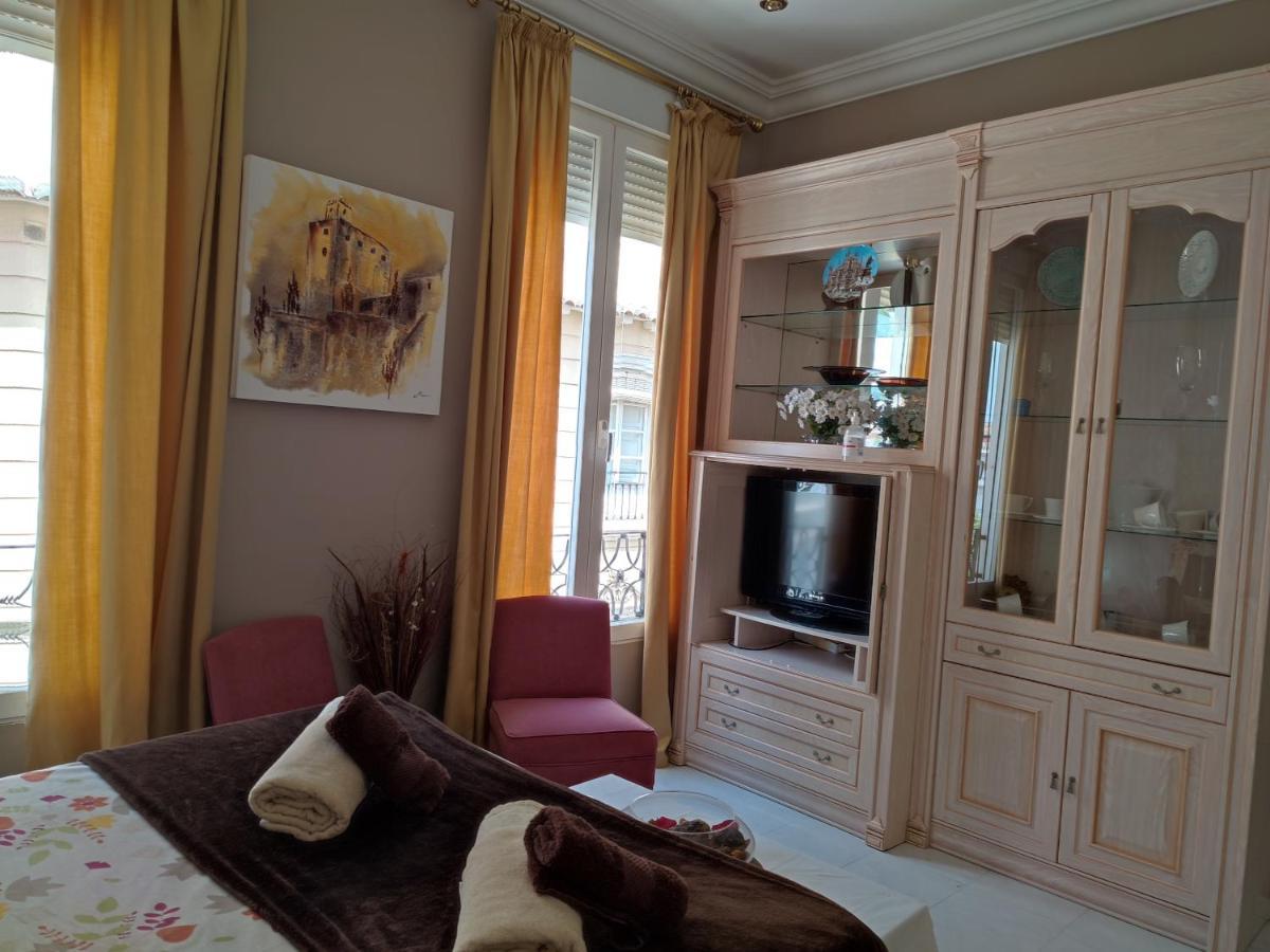 Oscar Apartment *